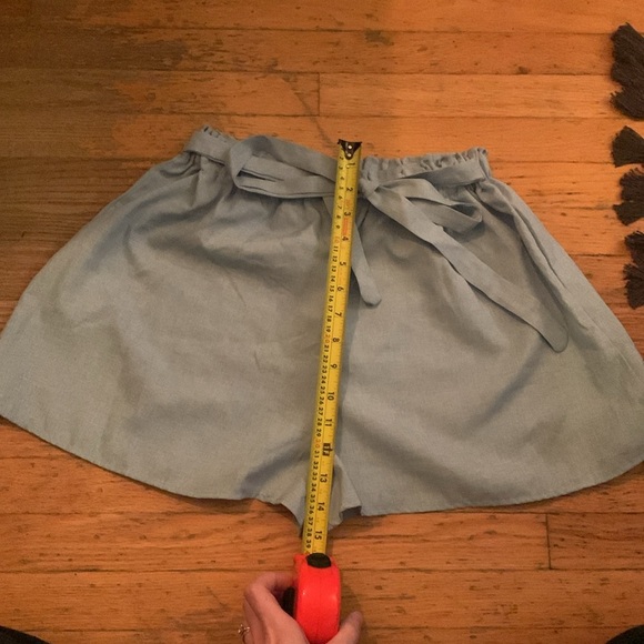 Light blue breezy high waisted shorts - Picture 3 of 3